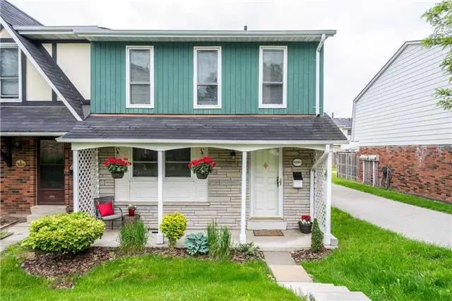 1 - 2226 Upper Middle Rd, Burlington, Ontario Sold History | HouseSigma