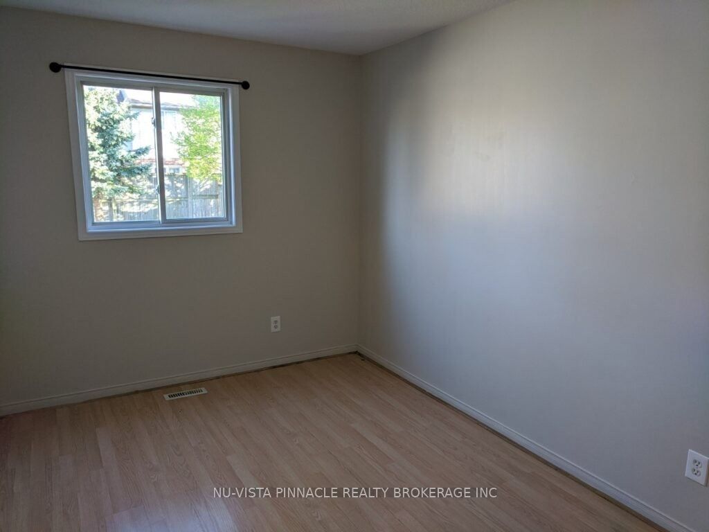 963 Prosperity Court, London 4