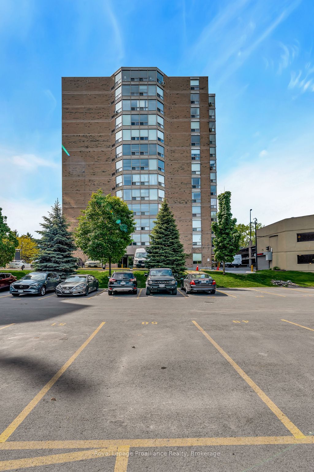 Unit 506 - 344 Front Street, Belleville 2