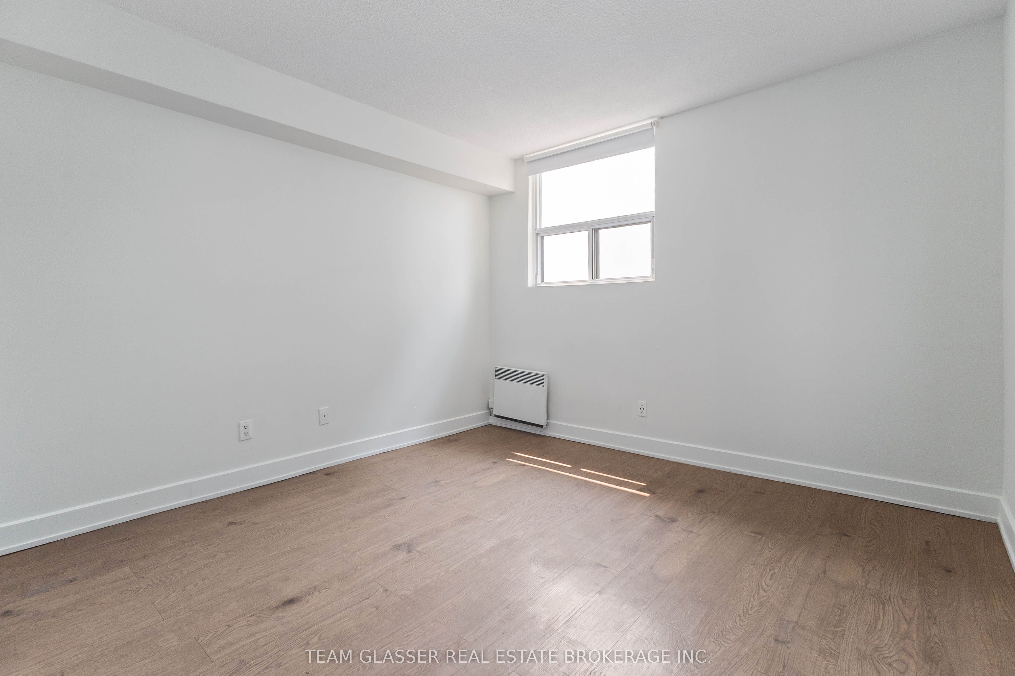 Unit 1108 - 21 King Street, London 5