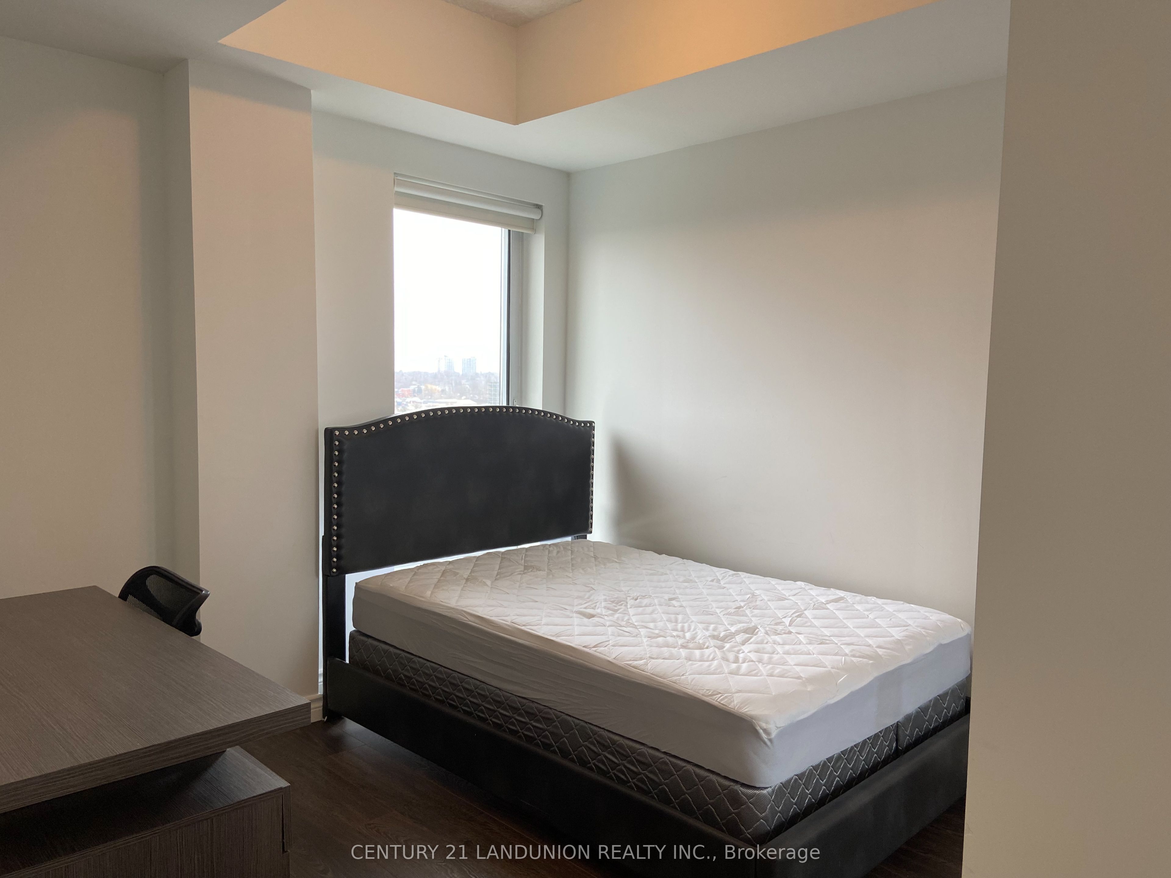 Unit 1004 - 158 King Street N, Waterloo 5