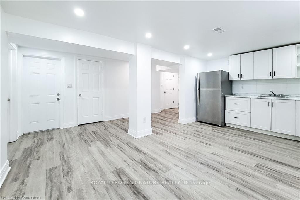 265 West 19th Street, Hamilton 3