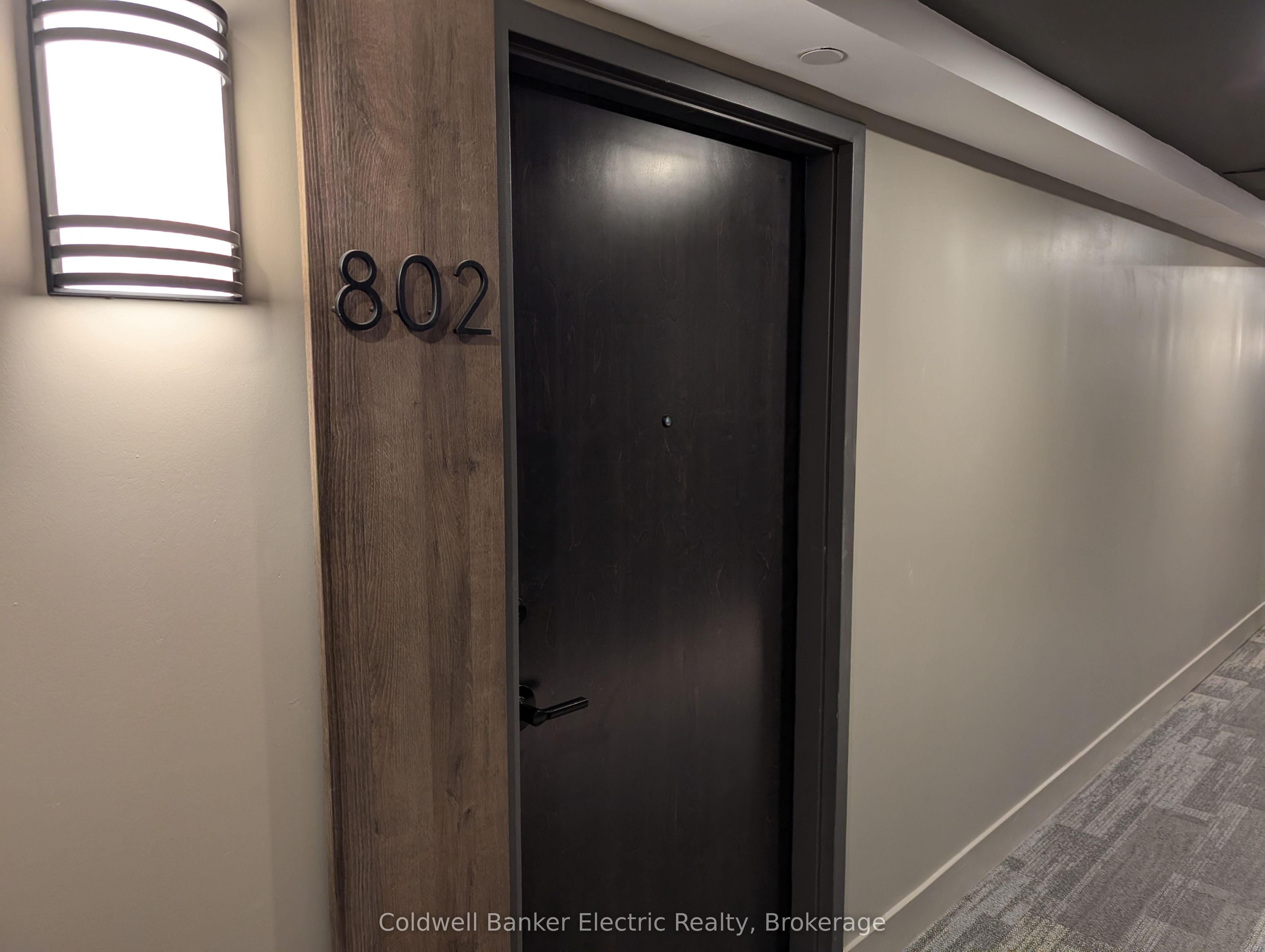 Unit 802 - 195 Hunter Street E, Peterborough 2