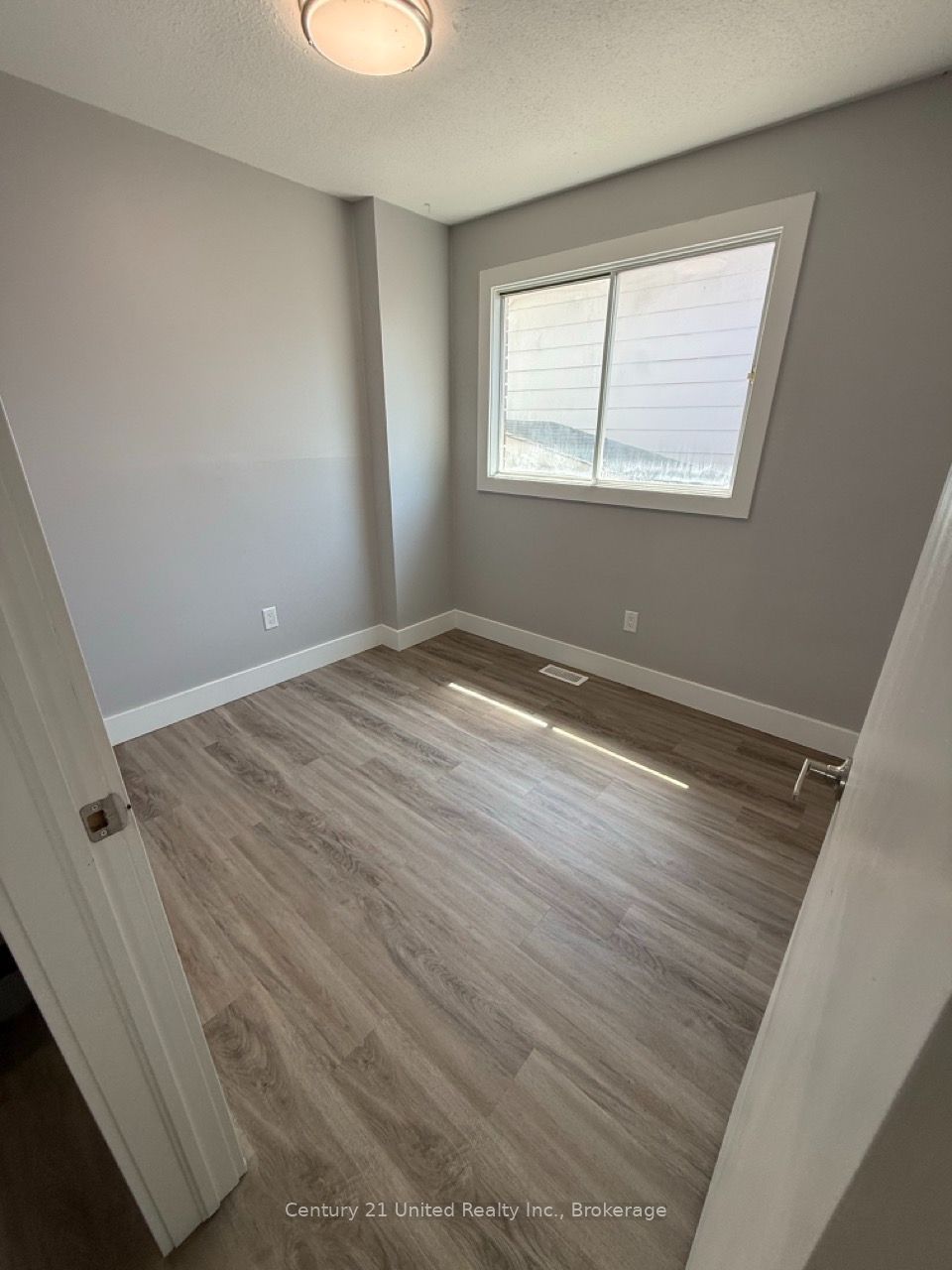 2012 Foxfarm Road, Peterborough 4