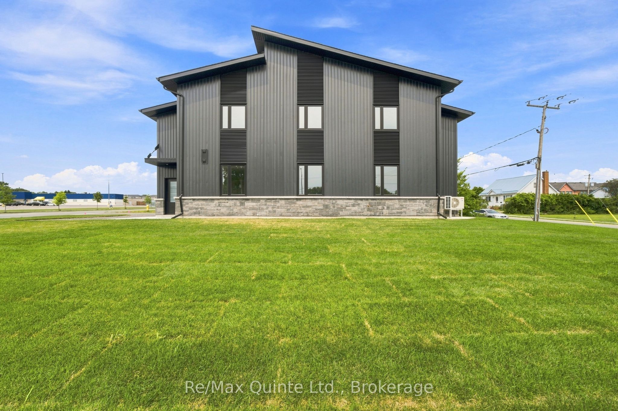 Unit B - 5 Sienna Avenue, Belleville 3
