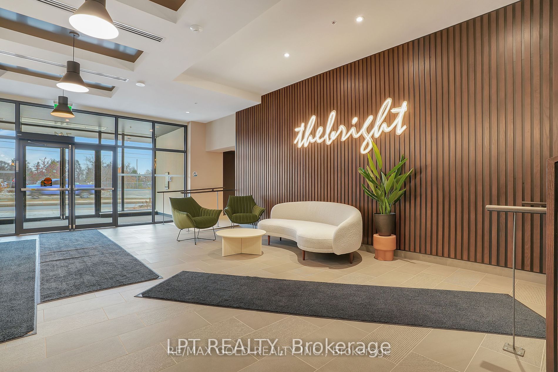 Unit 1313 - 741 King Street W, Kitchener 2