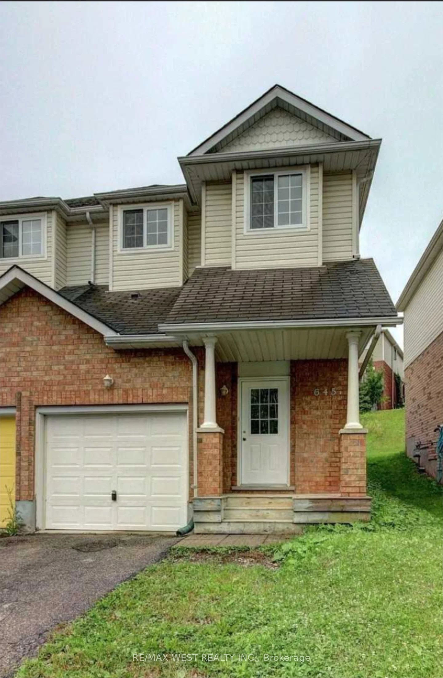 645B Basswood Street, Waterloo 1