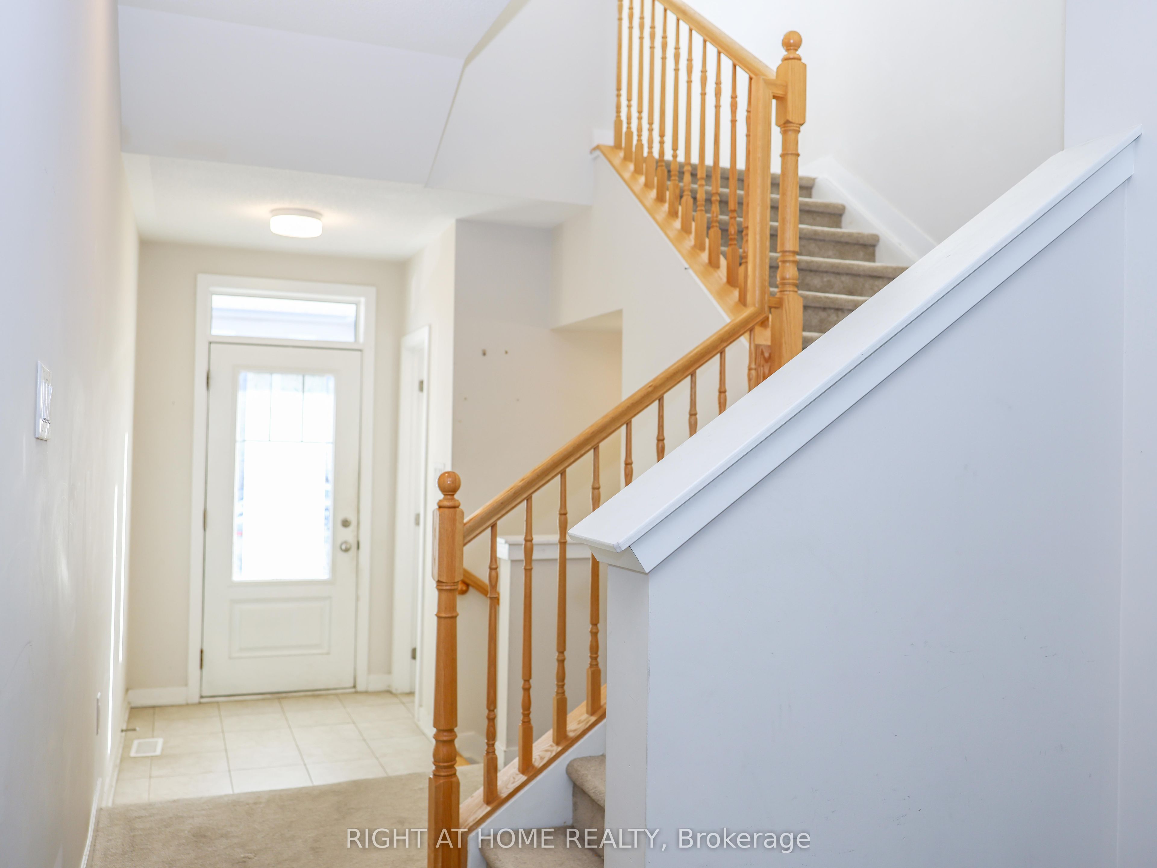 618 Allied Mews E, West Carleton Twp 4