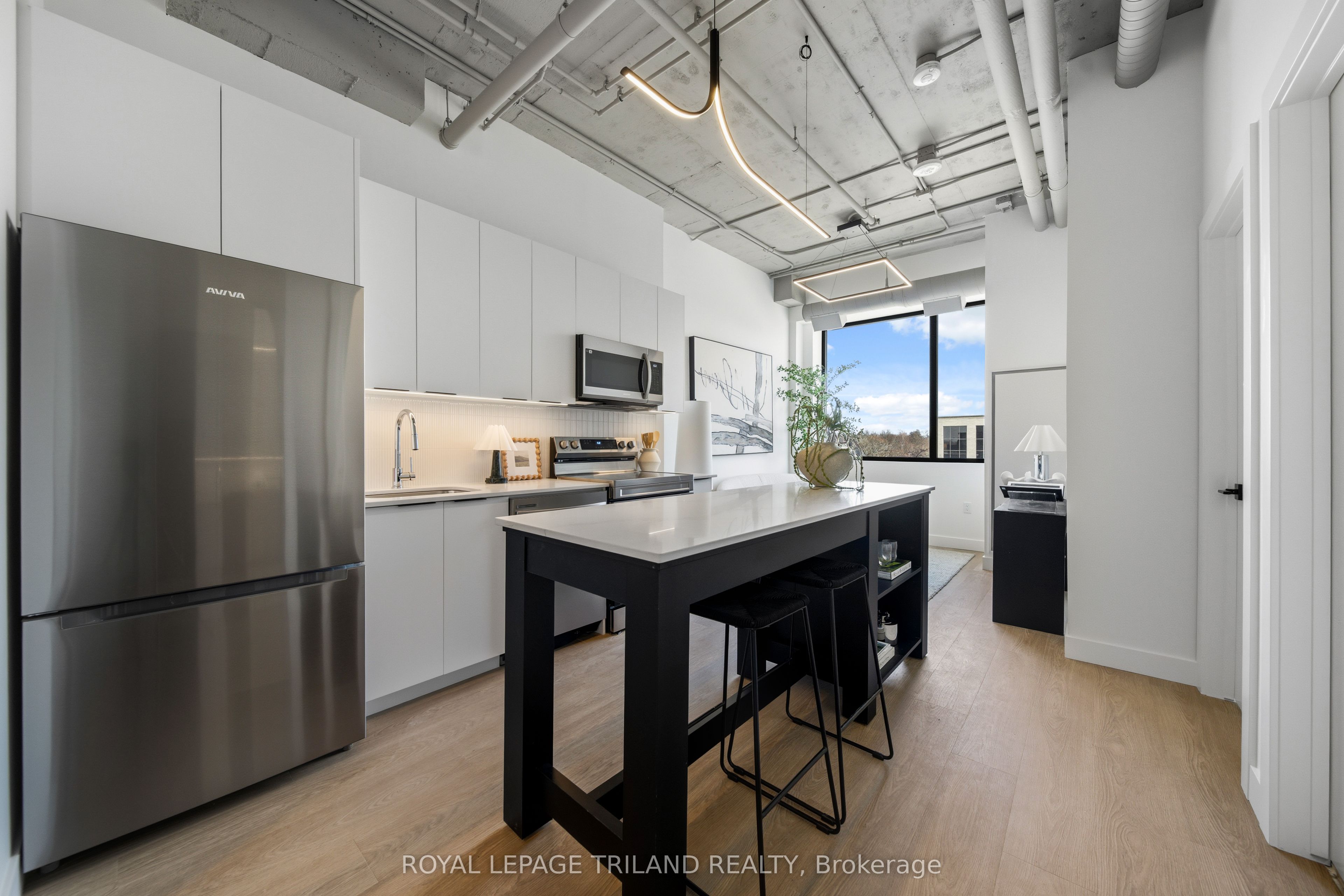 Unit 307 - 685 Richmond Street, London 5