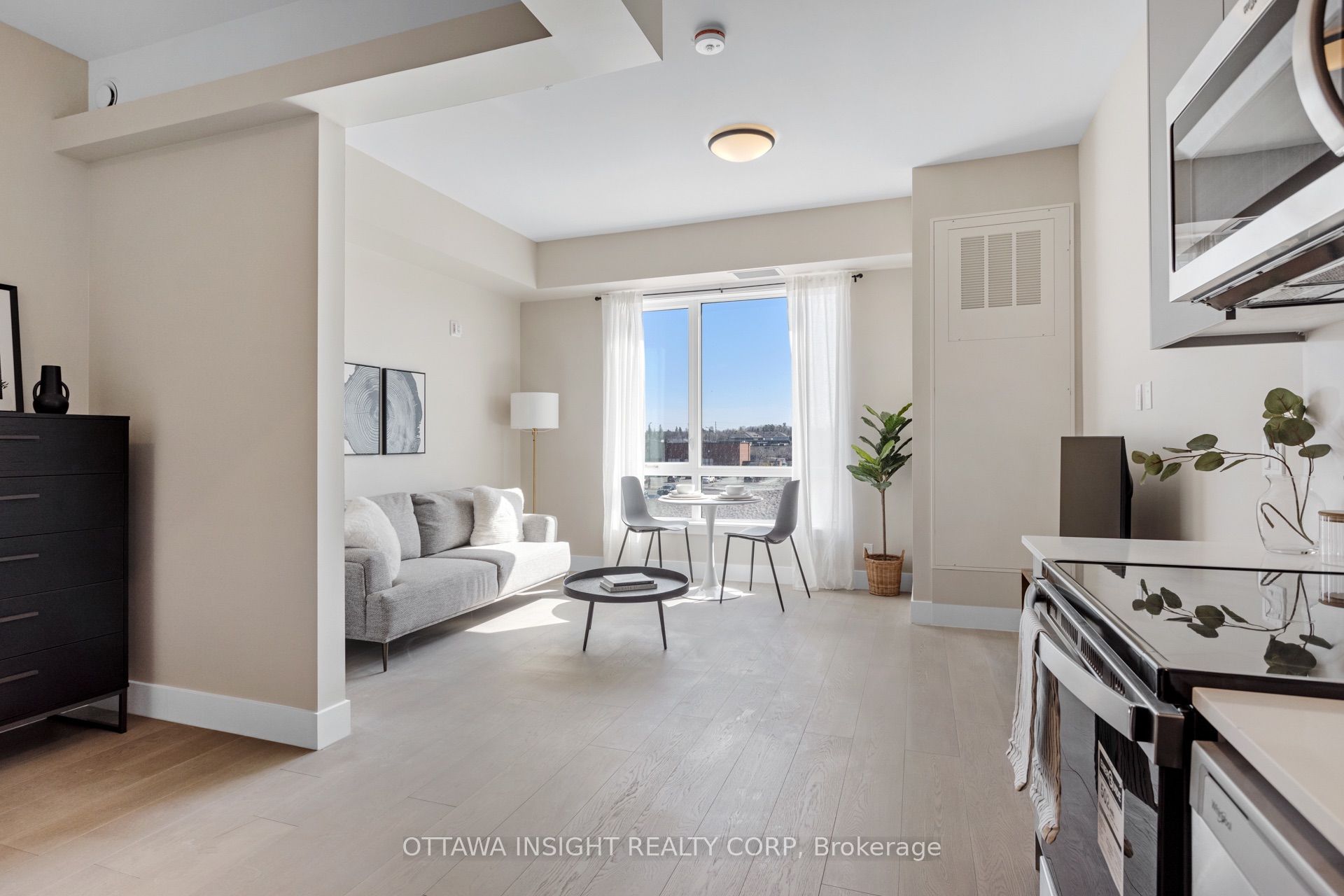 Unit 1C - 180 Kanata Avenue, Kanata 2