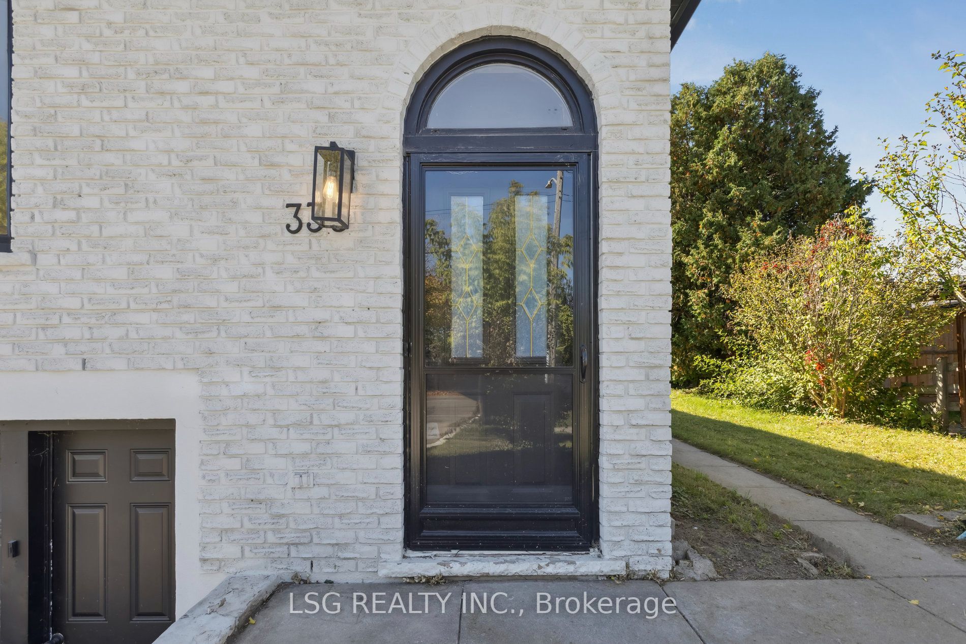 Unit Main - 335 Belmont Ave West Avenue, Kitchener 4