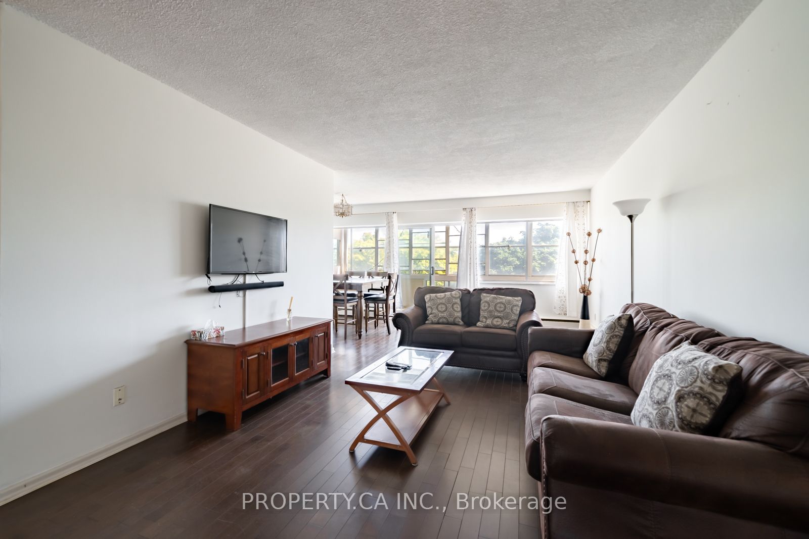 Unit 404 - 45 Westmount Road N, Waterloo 3