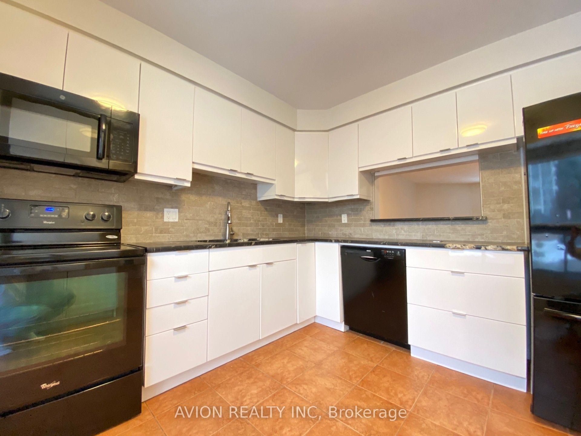 Unit 36 - 1786 Attawandaron Road, London 2