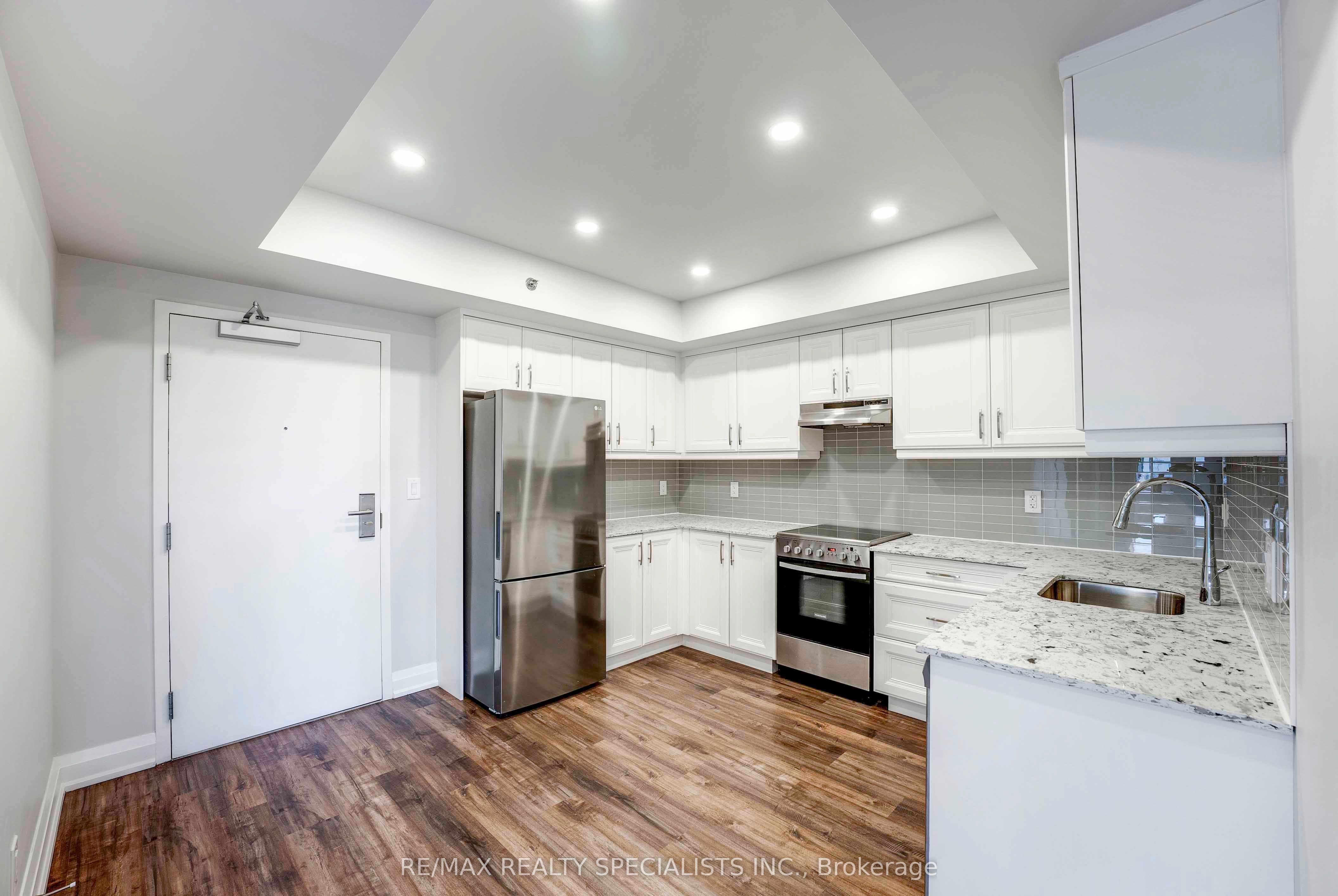 Unit 506 - 5698 Main Street, Niagara Falls 4