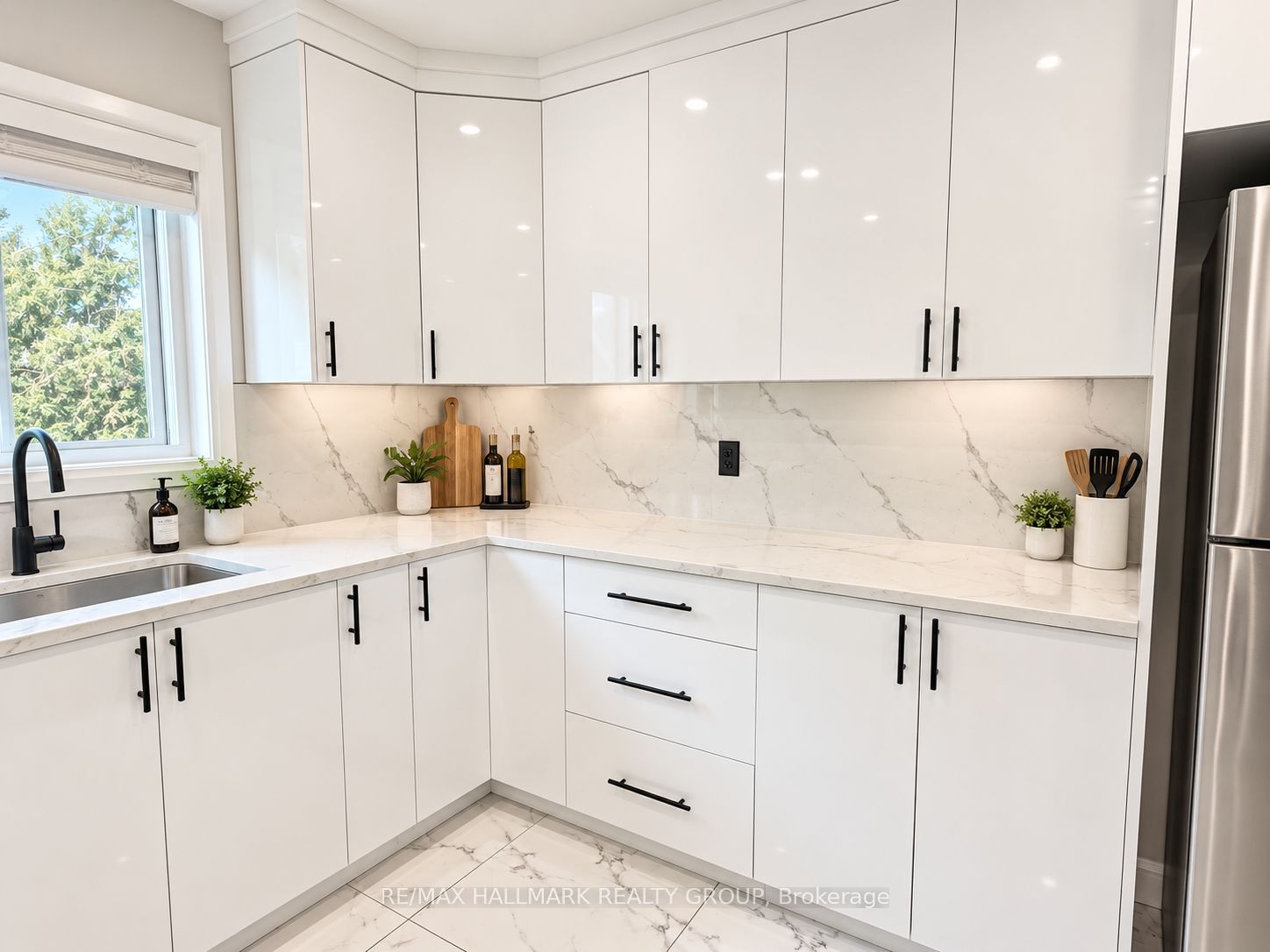 Unit 3A - 131 Camelia Avenue, Ottawa 5