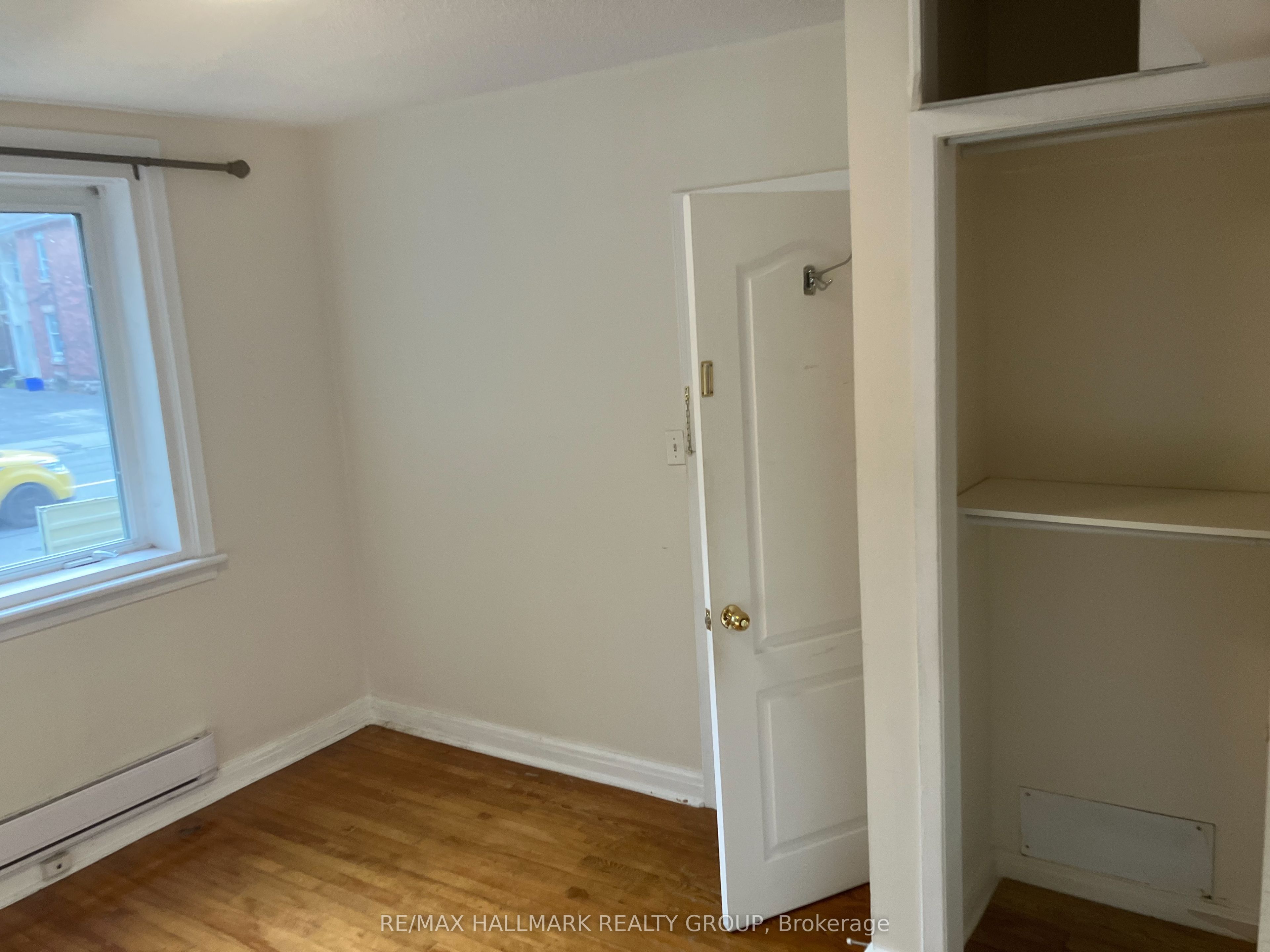 Unit 1 - 257 Bronson Avenue, Ottawa 5