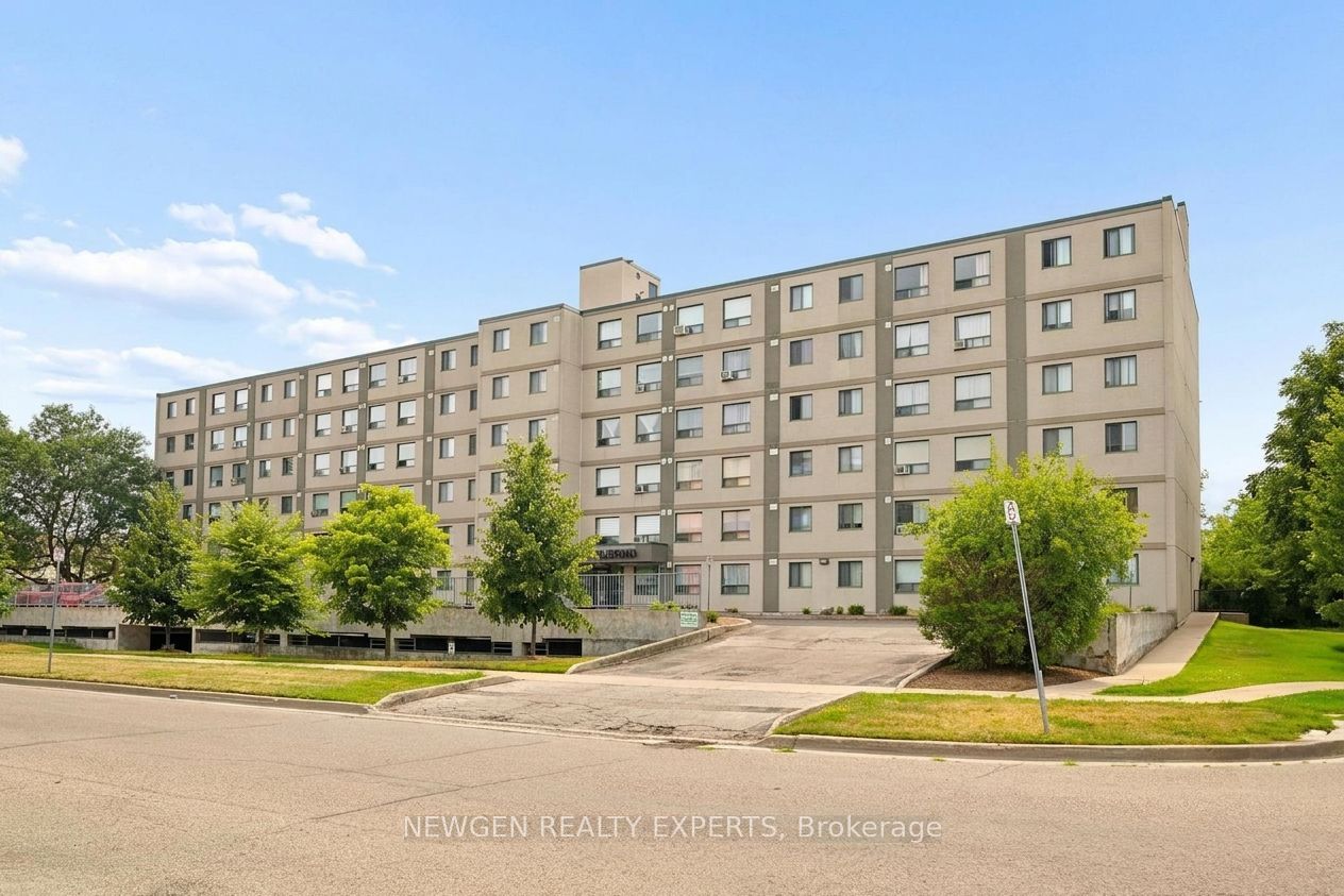 Unit 405 - 18 Holborn Court, Kitchener 4