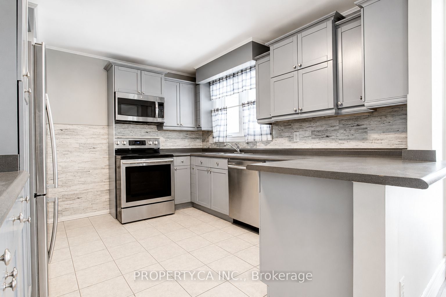 71 Highpark Avenue, Kitchener 2