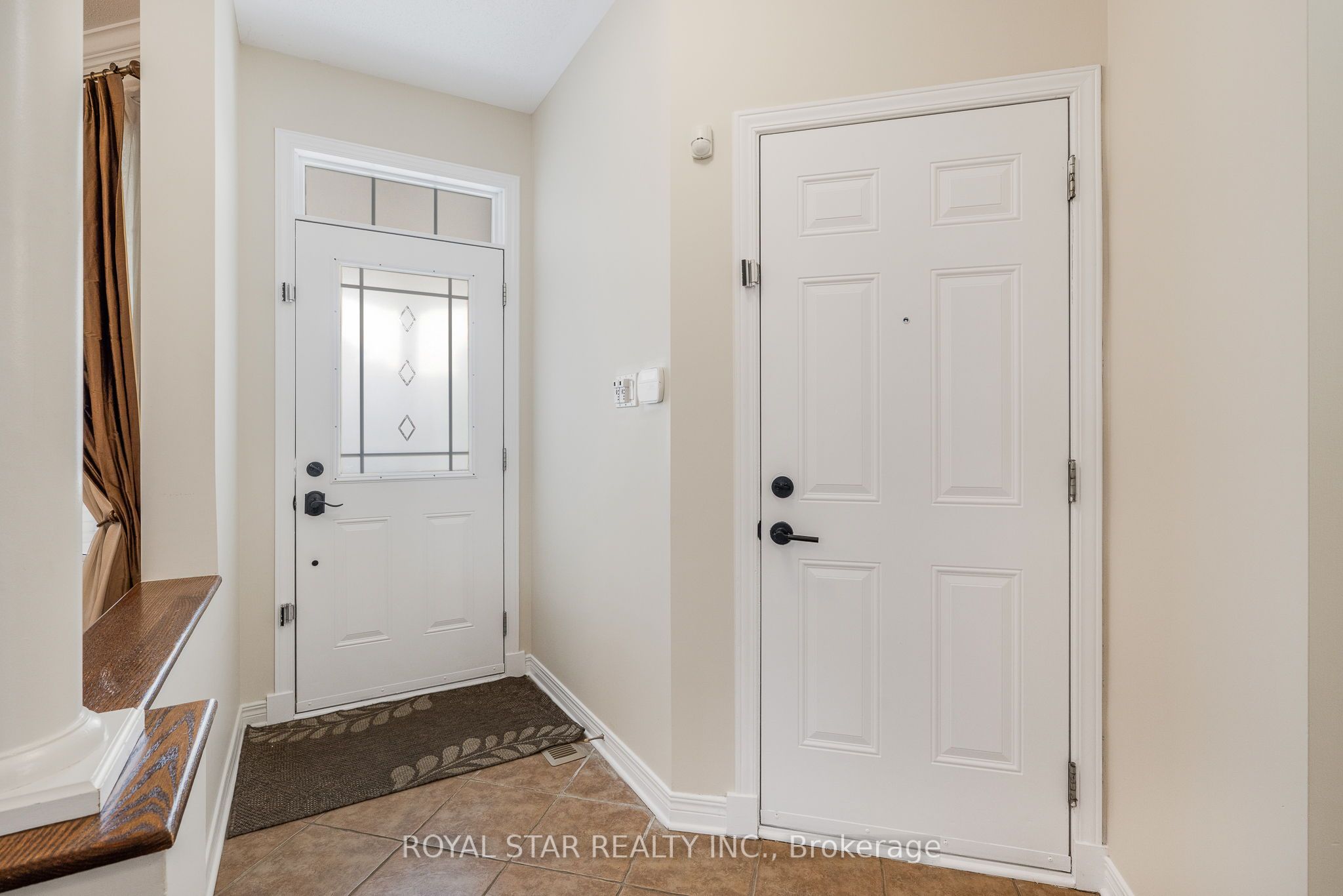 846 Feather Moss Way, Orleans-Gloucester 4