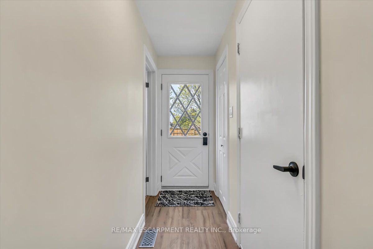 Unit LOWER - 58 Columbia Drive, Hamilton 4