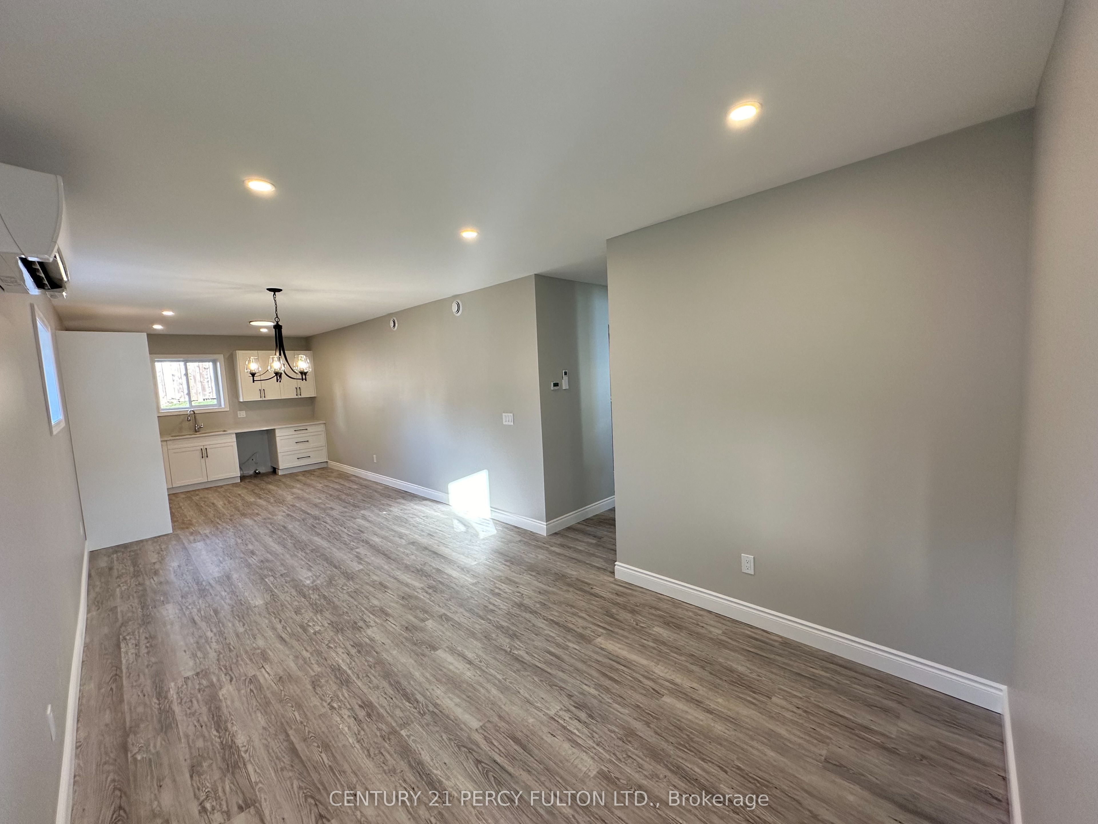 Unit 2 - 56 Heber Street, Quinte West 4