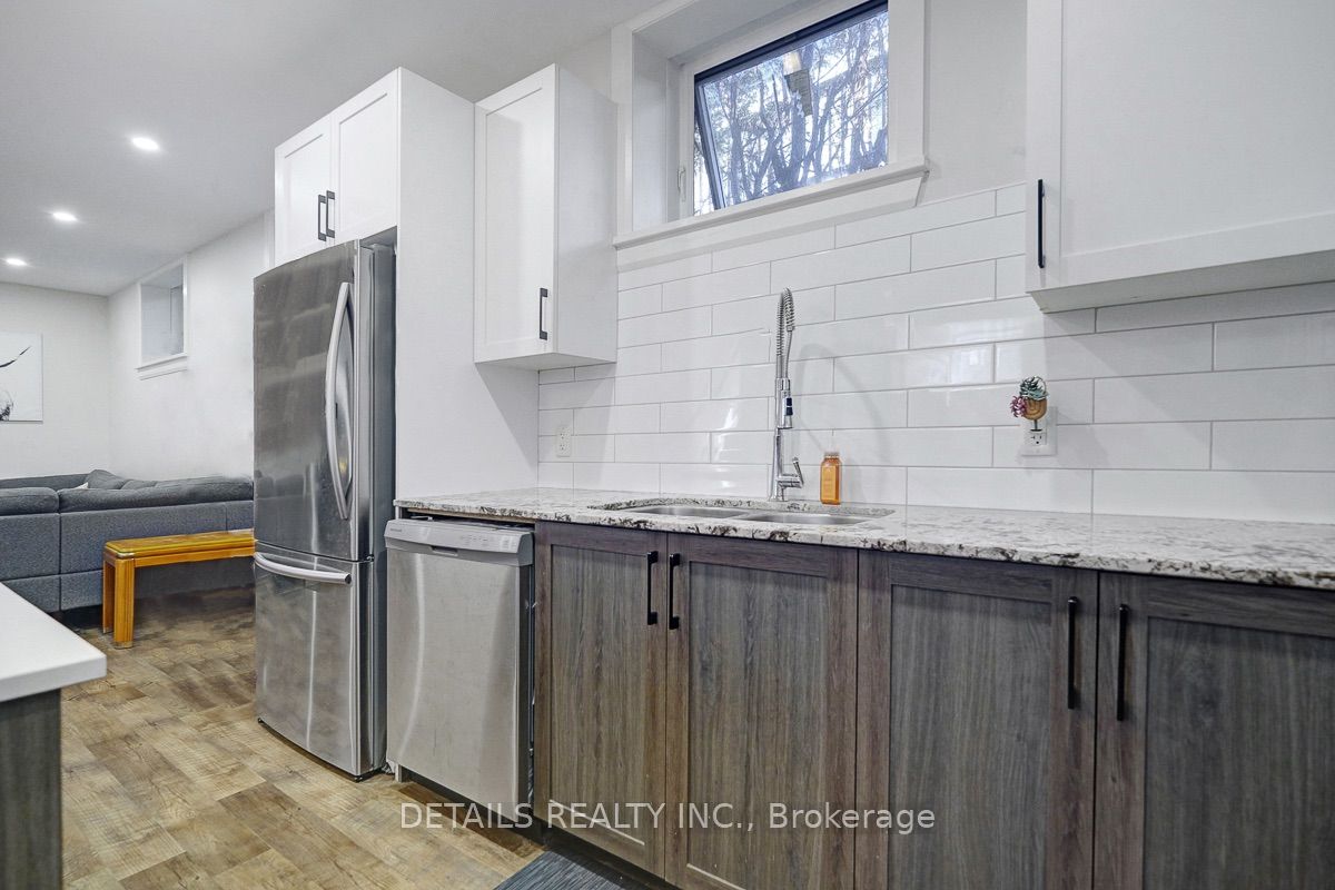 2565 Page Road, Orleans-Gloucester 3