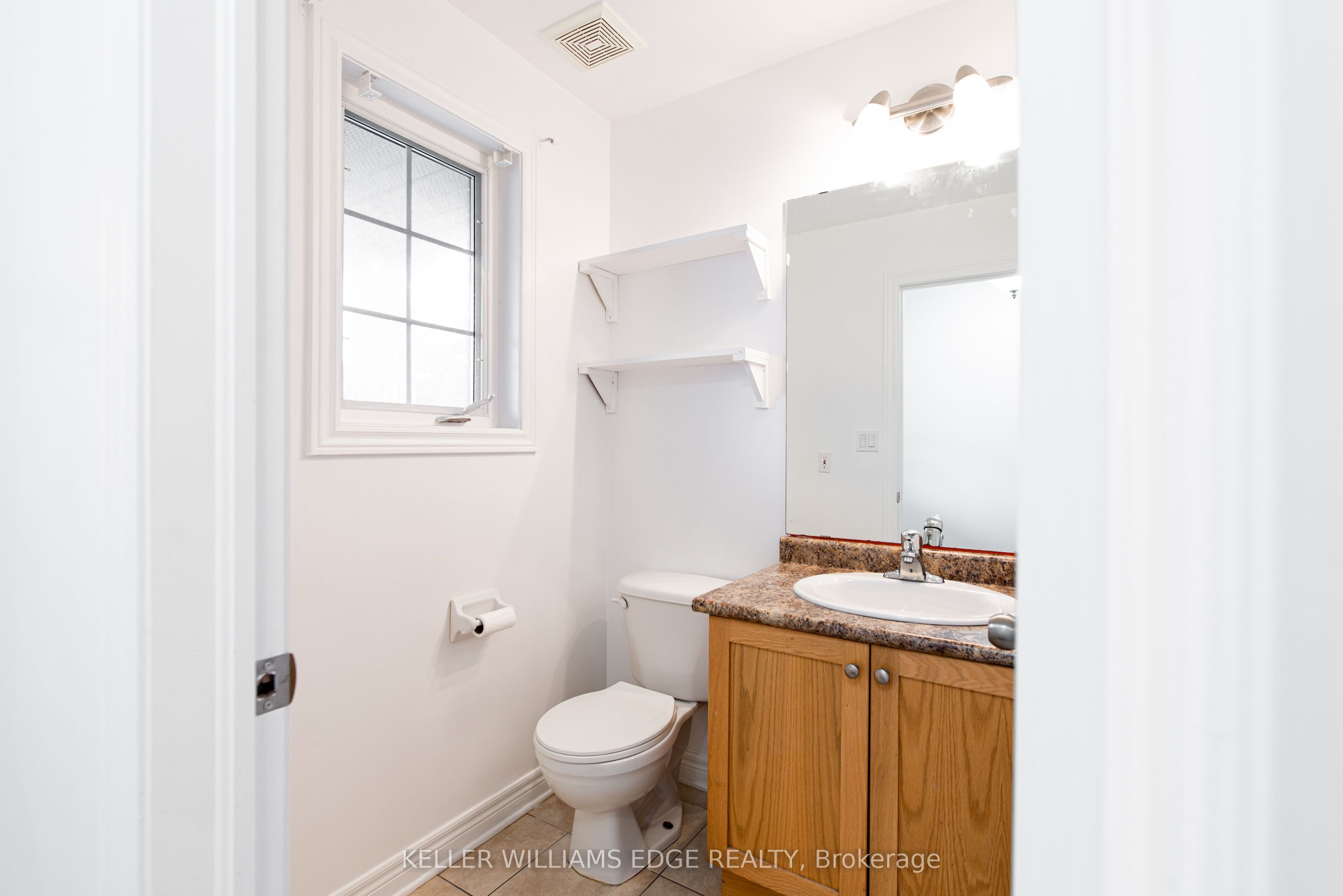 Unit Room E - 119 Summers Drive, Thorold 5