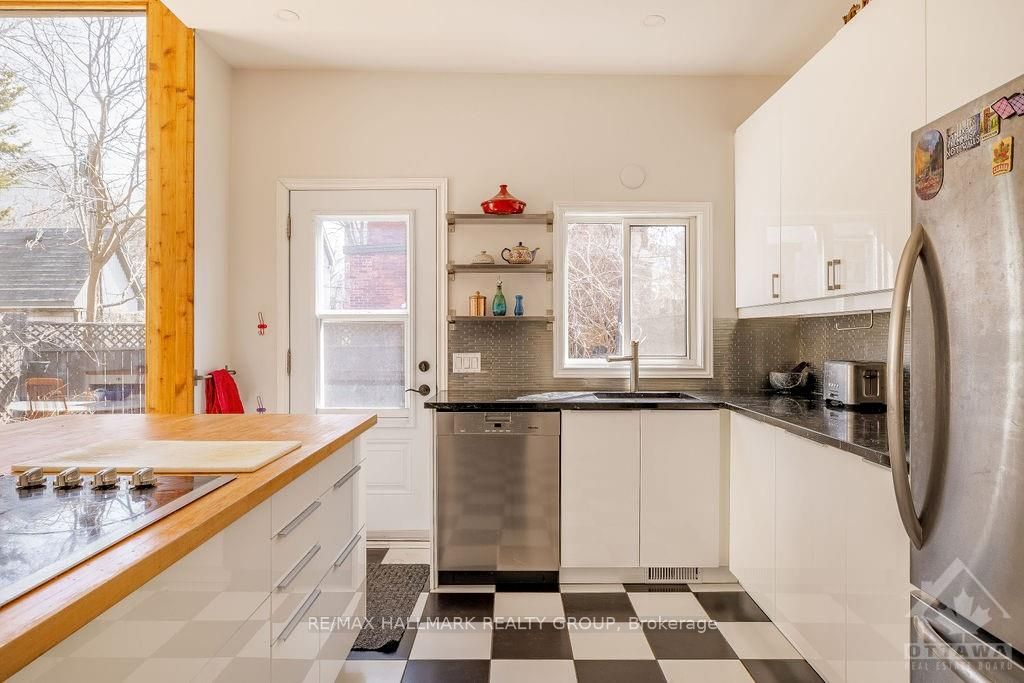 252 Daly Avenue, Ottawa 4