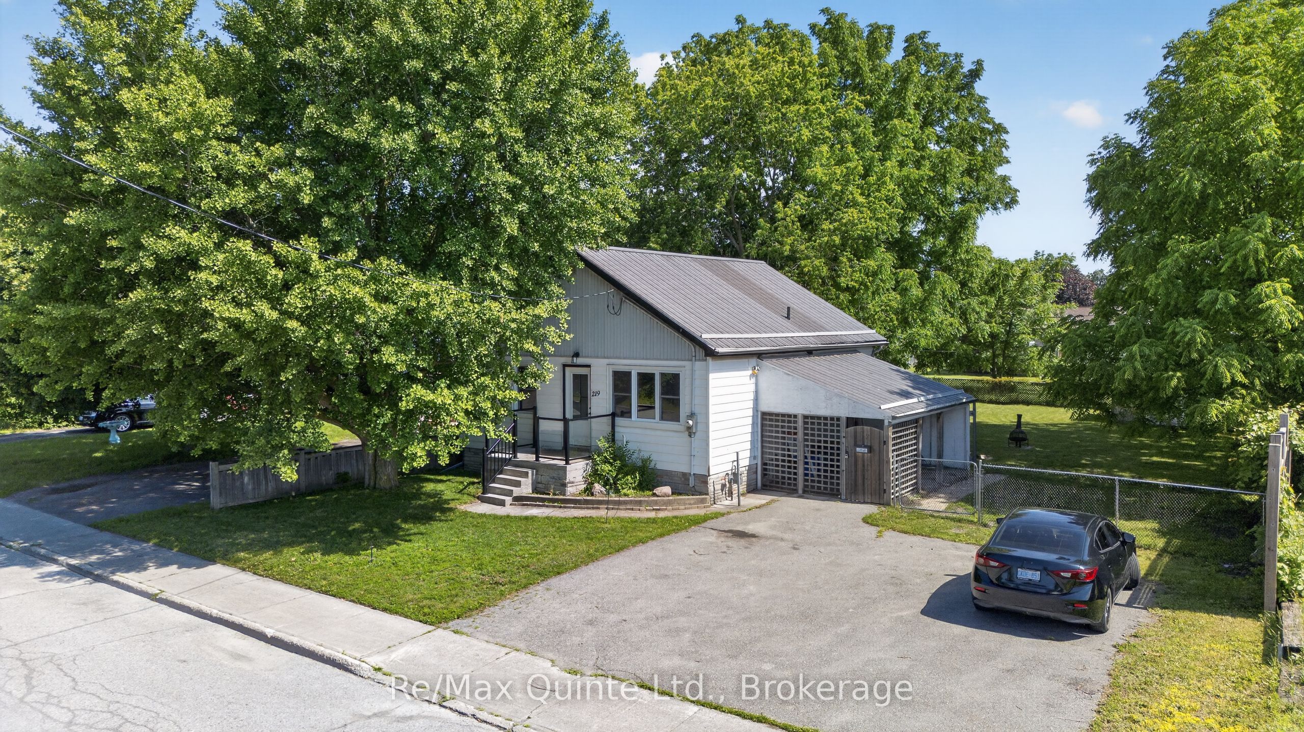 219 Marmora Street, Quinte West 2