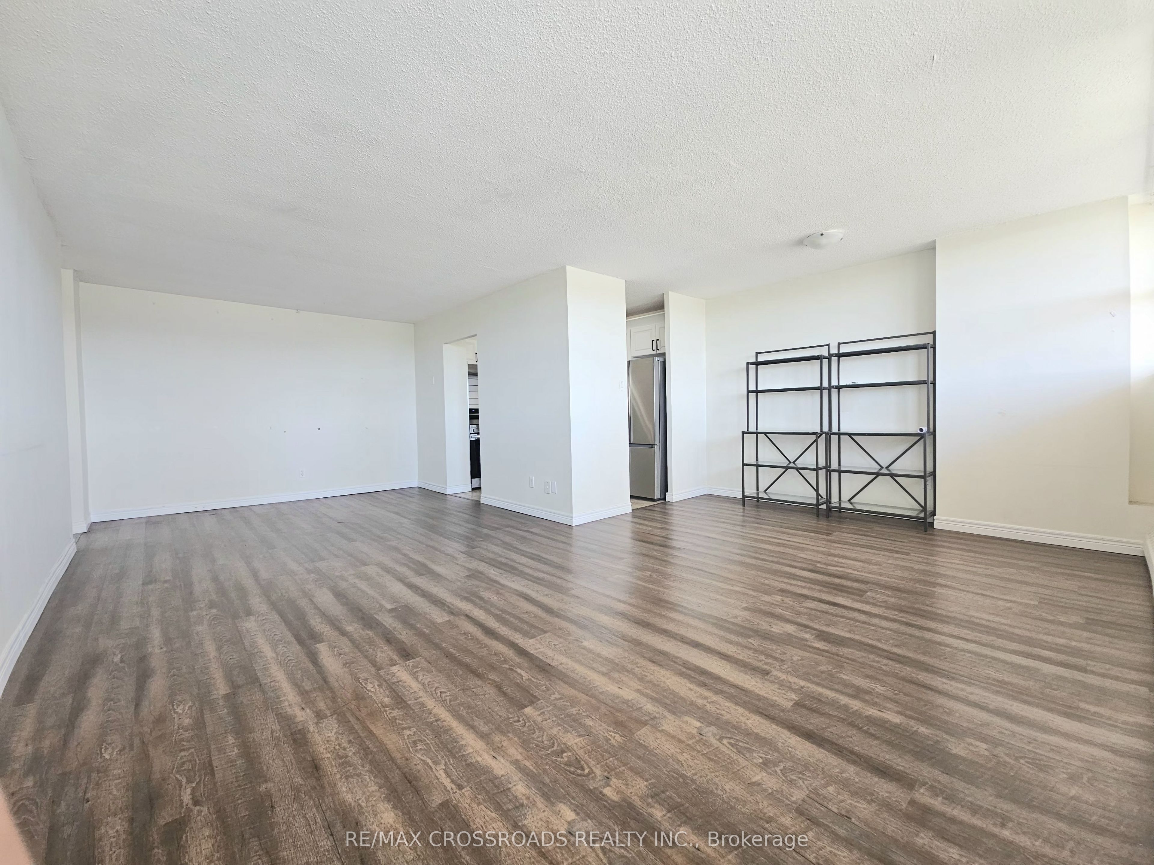 Unit 702 - 215 Glenridge Avenue, St. Catharines 4