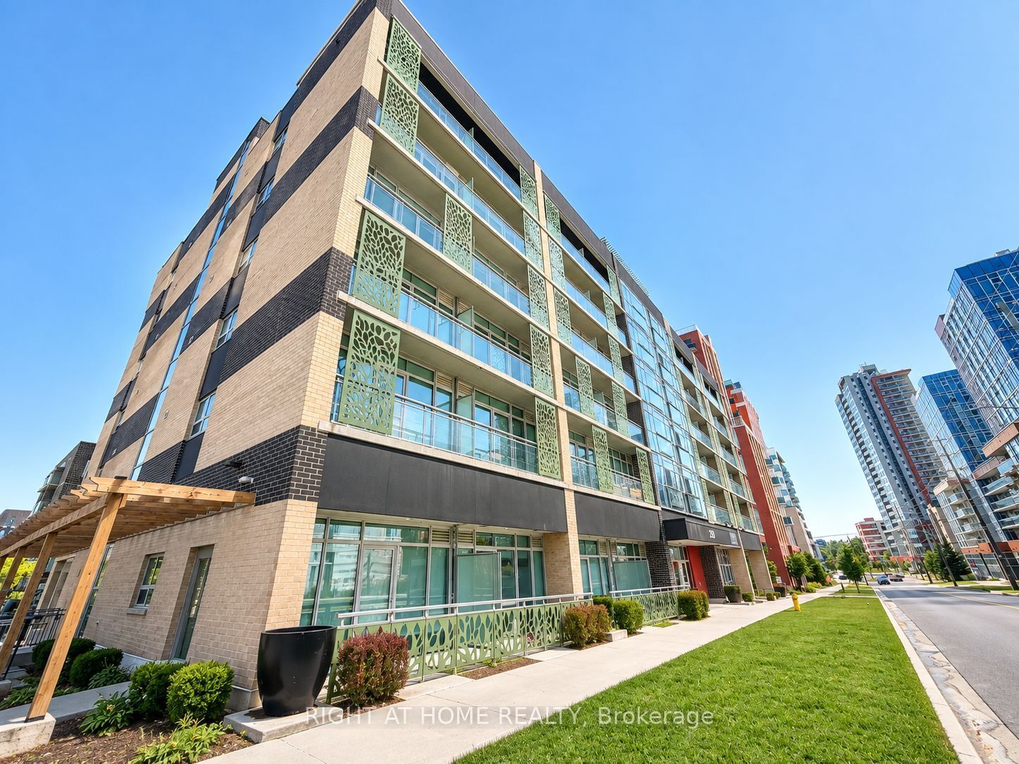 Unit 713 - 250 Albert Street, Waterloo 2