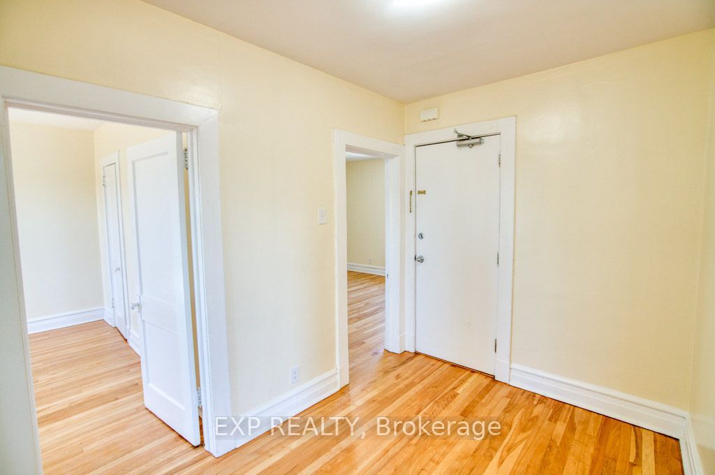 Unit 3 - 76 Fairmont Avenue, Ottawa 2