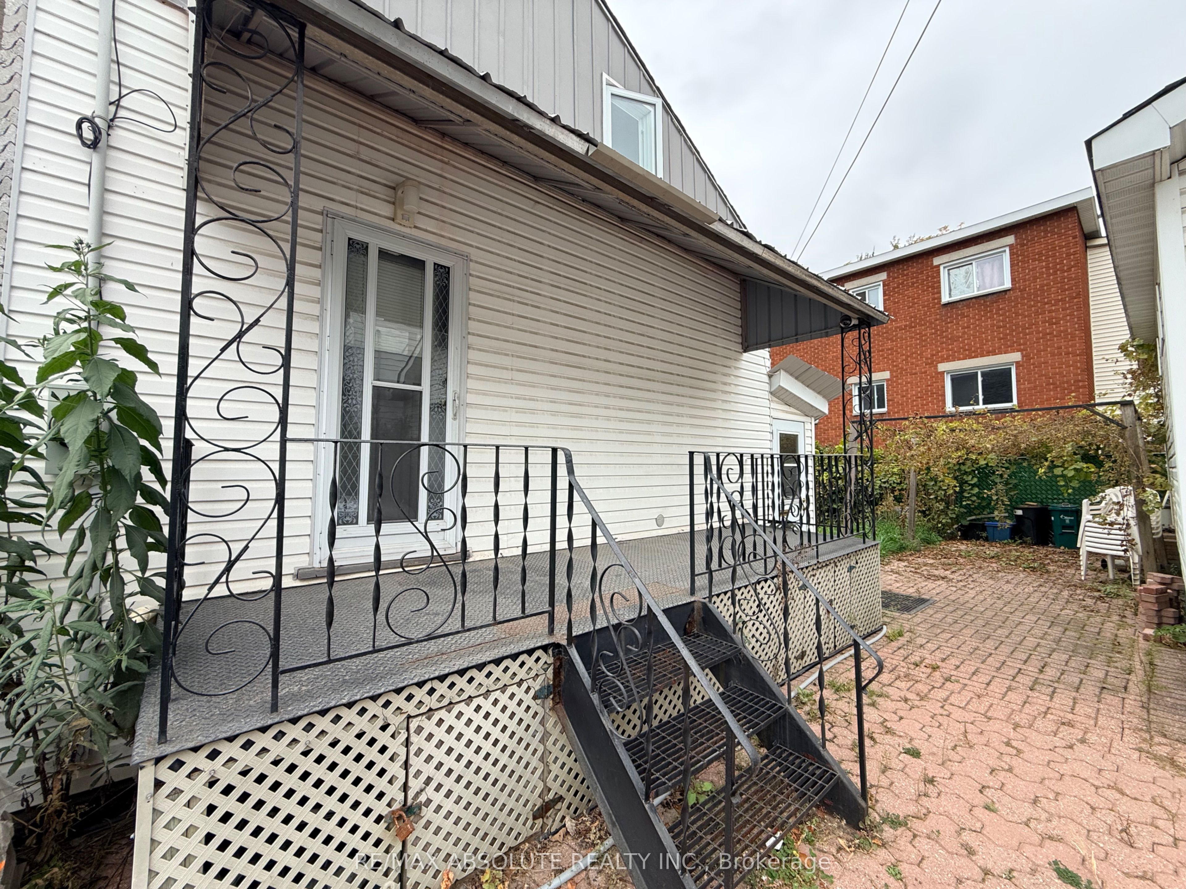 222 Ste Monique Street, Ottawa 2