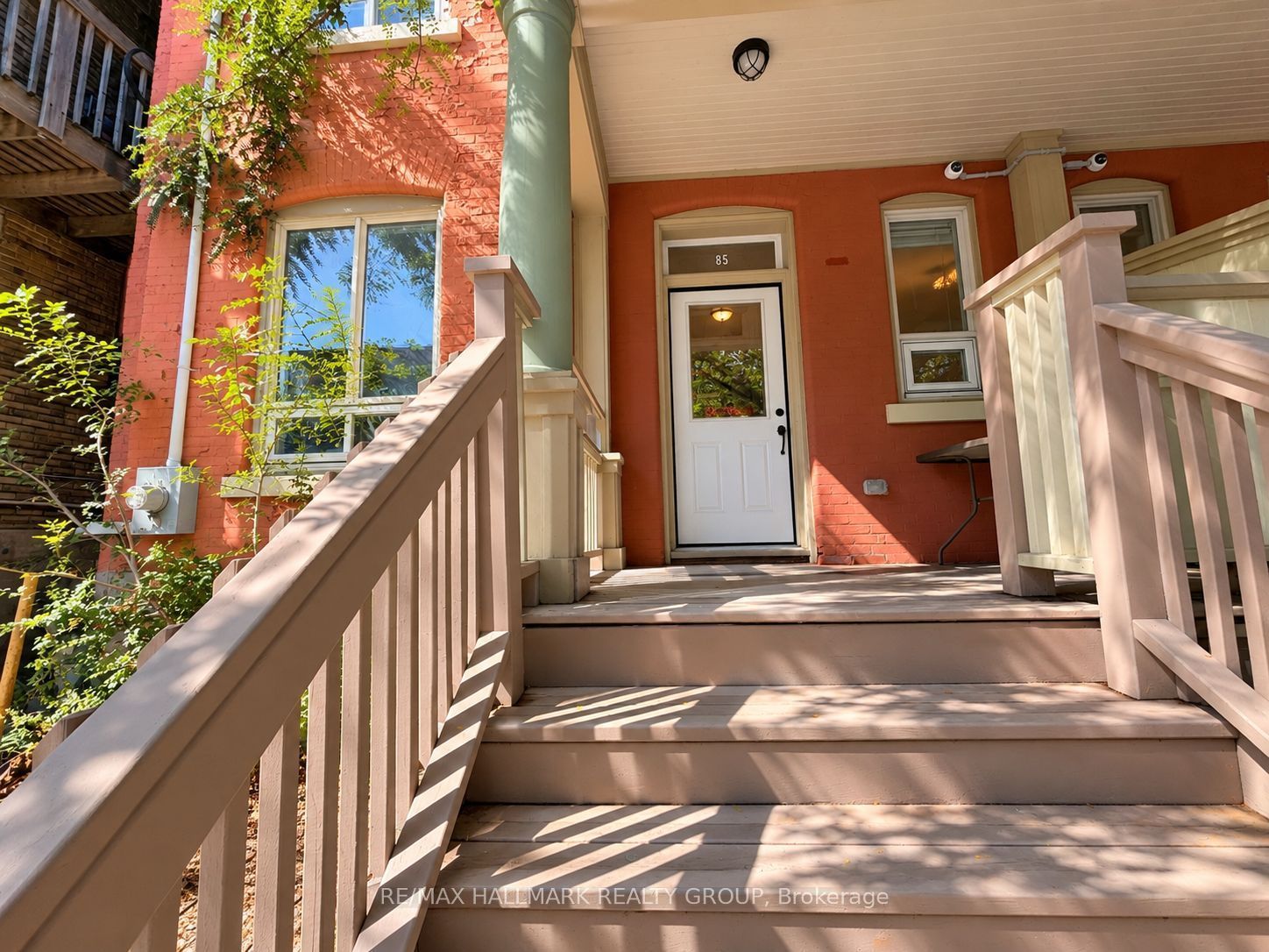 Unit 1 - 85 Park Avenue, Ottawa 3