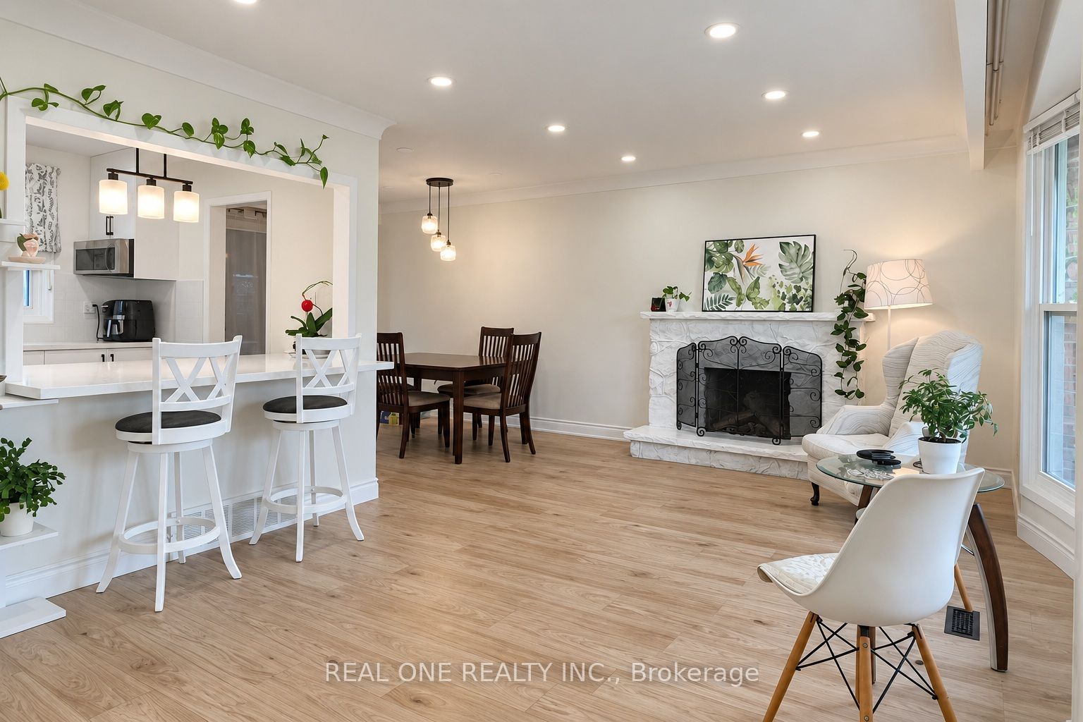 Unit Upper - 41 Marlowe Drive, Hamilton 3