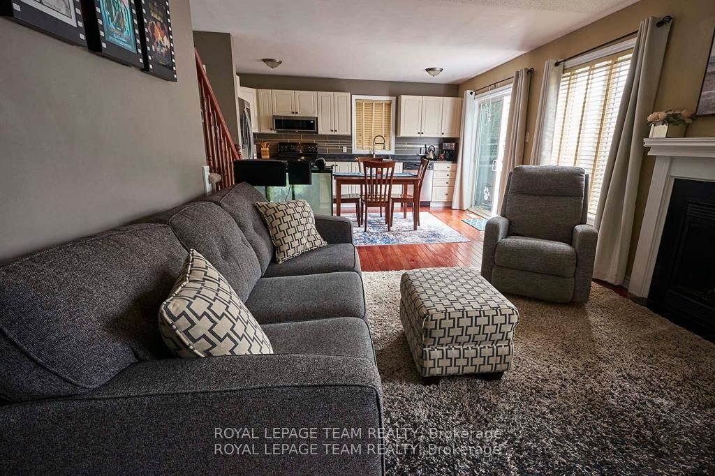 207 Burnaby Drive, Stittsville-Goulbourn 4