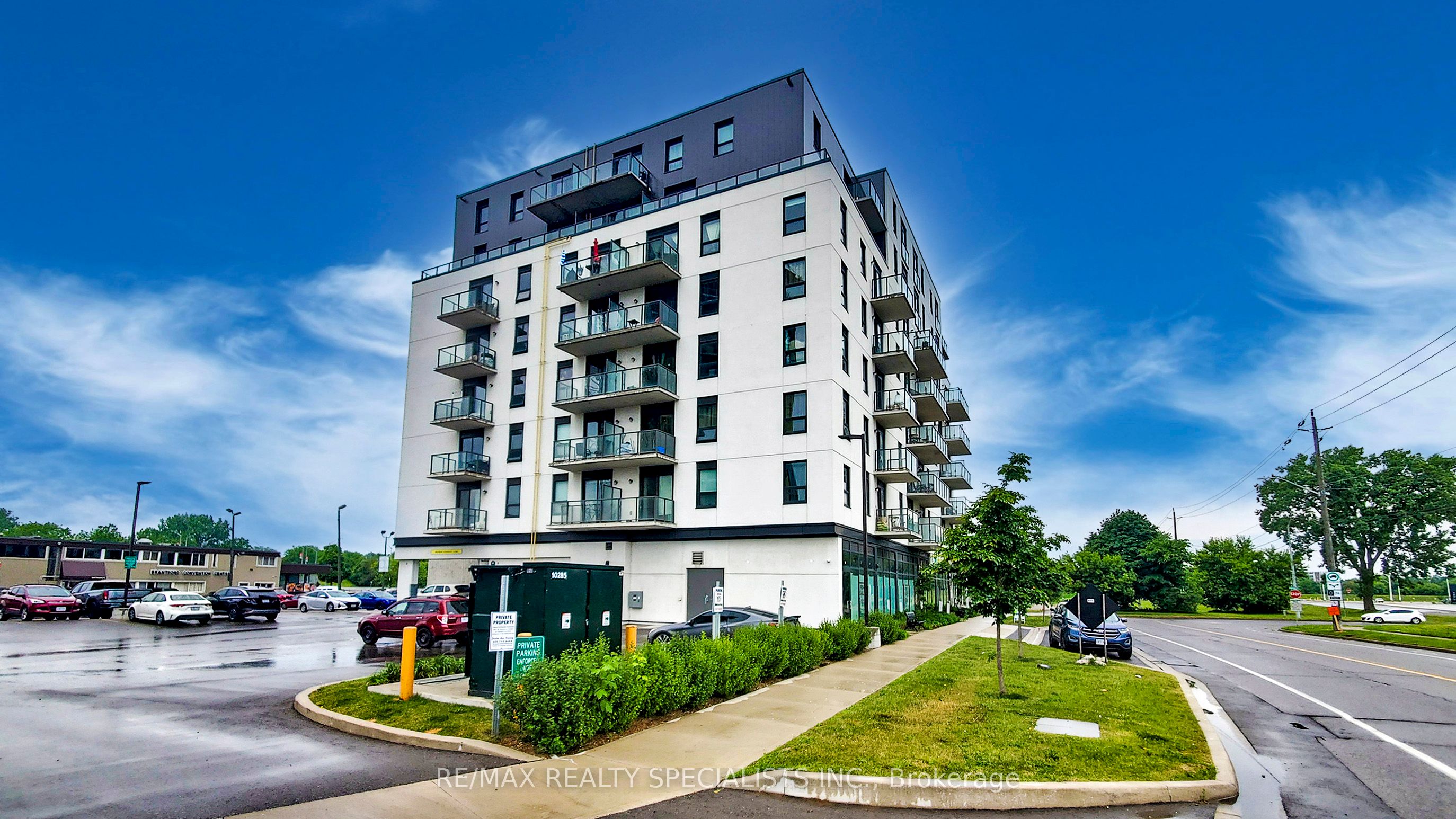 Unit 809 - 7 ERIE Avenue, Brantford 2