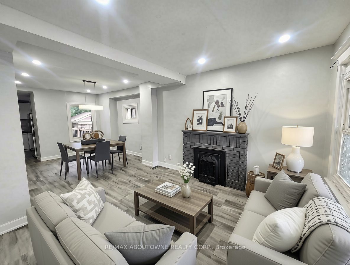 63 Gage Avenue N, Hamilton 2