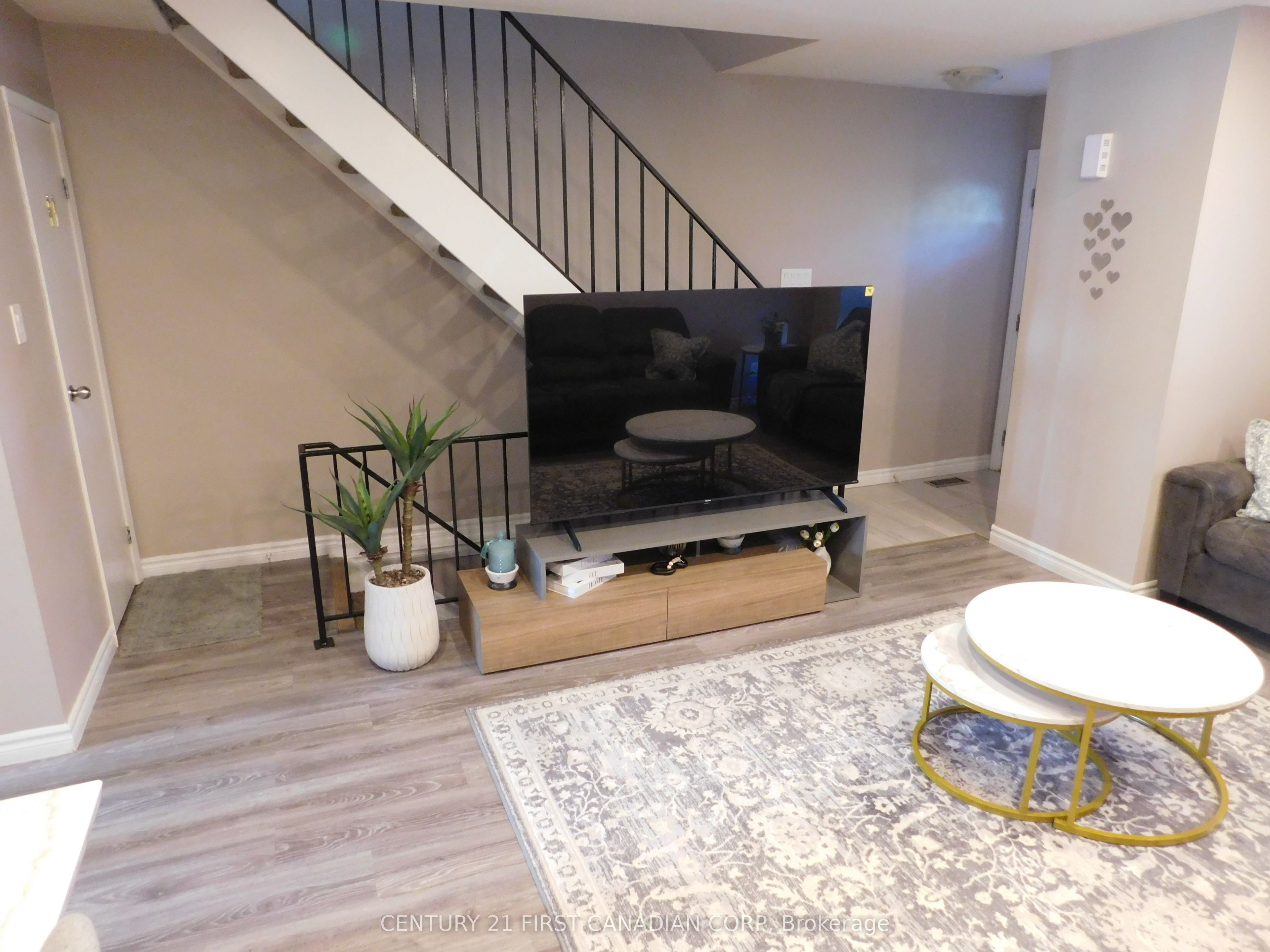 Unit 116 - 70 Fiddlers Green Road, London 3