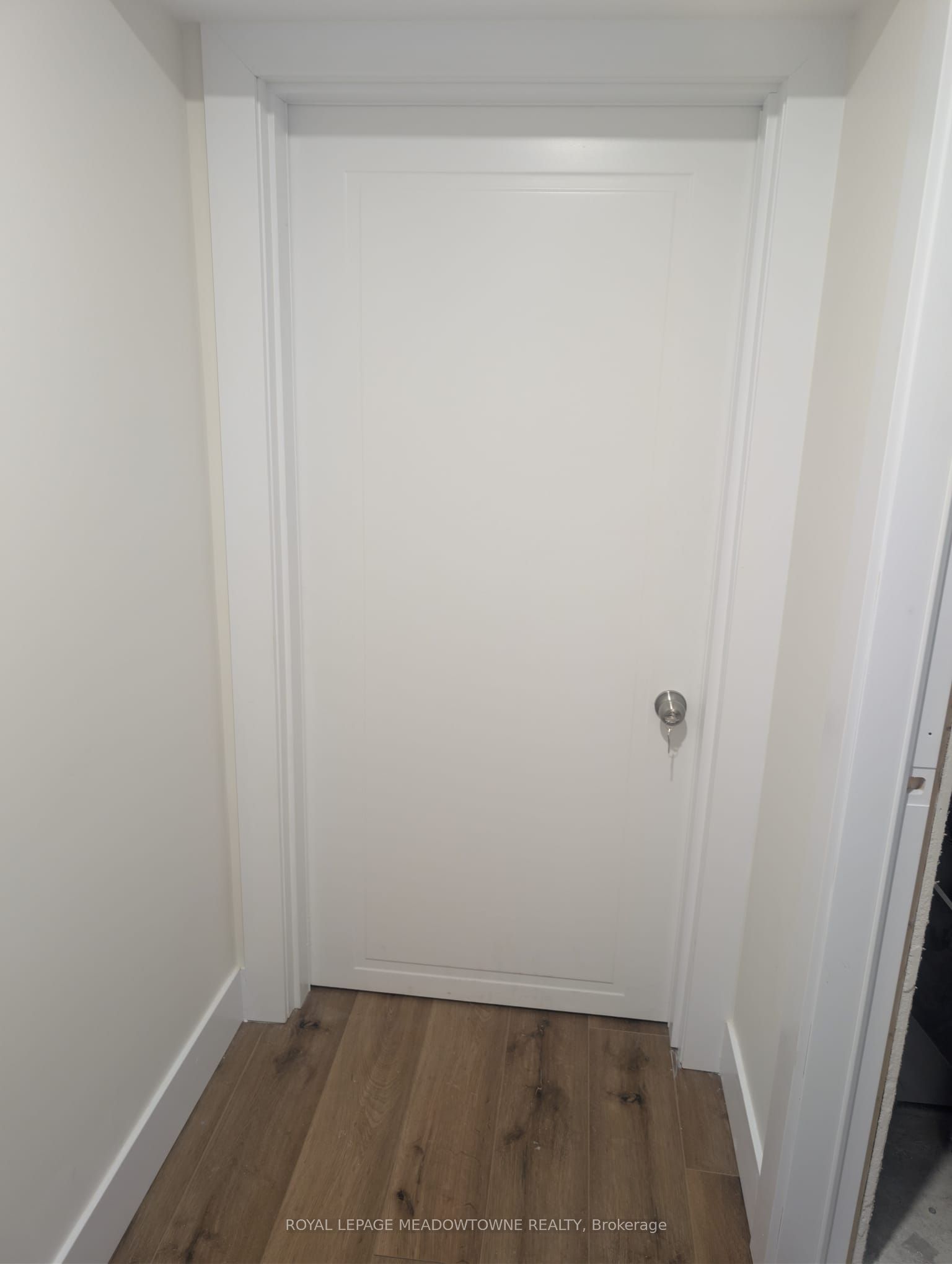 Unit BSMT - 1018 Willow Drive, London 4