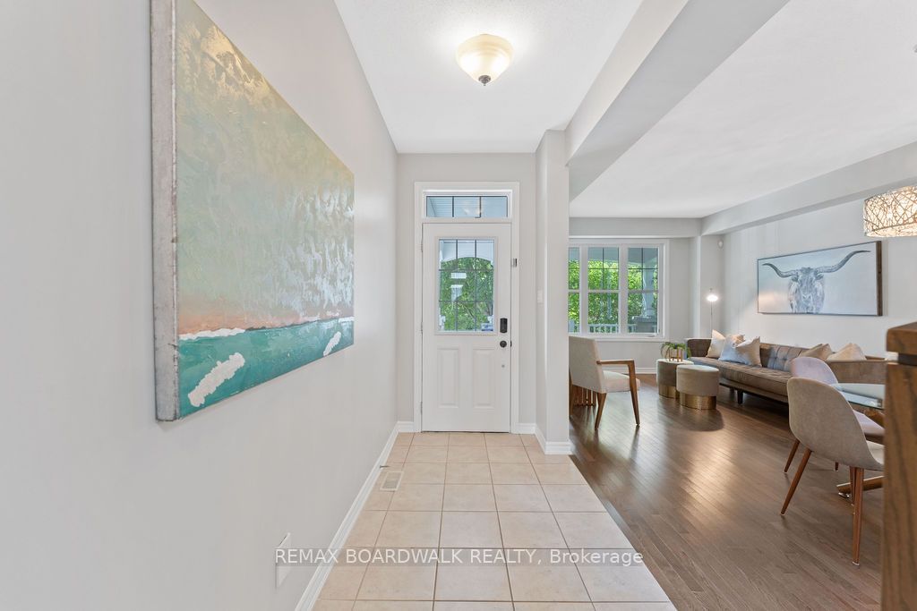 427 Brigatine Avenue, Stittsville-Goulbourn 3