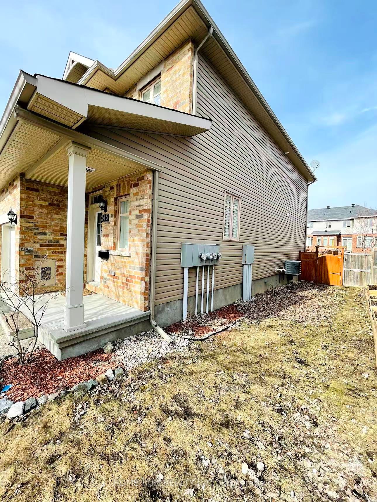 245 Badgeley Circle, Kanata 2