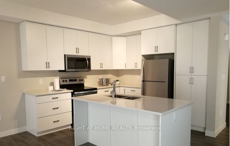 924 Georgetown Drive, London 2